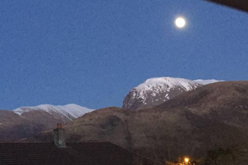 Sealladh Na Beinne -Mountain View Caol エクステリア 写真
